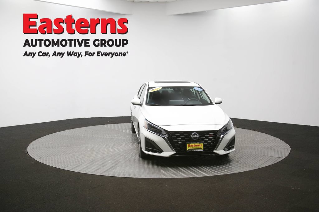 Used 2024 Nissan Altima 2.5 SV w/ SV Premium Package AWD/4WD image 54
