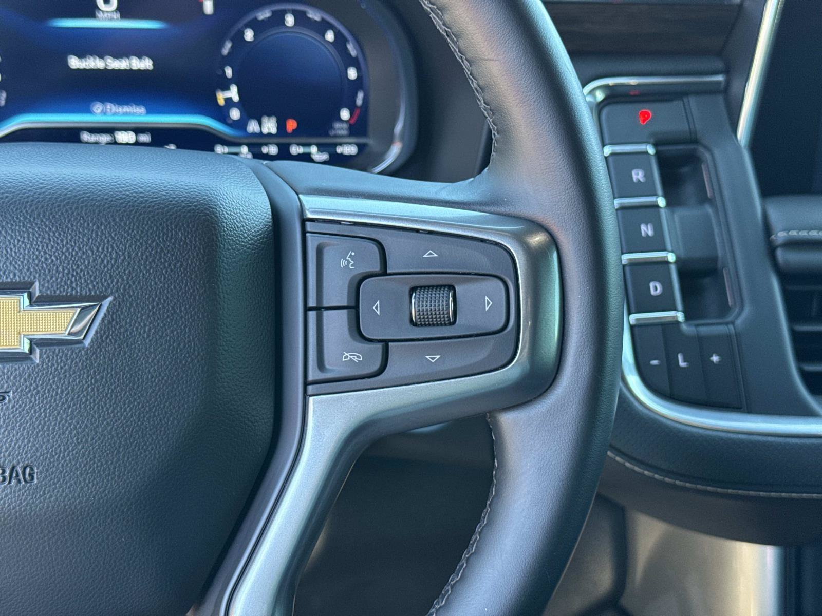 Used 2024 Chevrolet Tahoe Premier AWD/4WD image 28