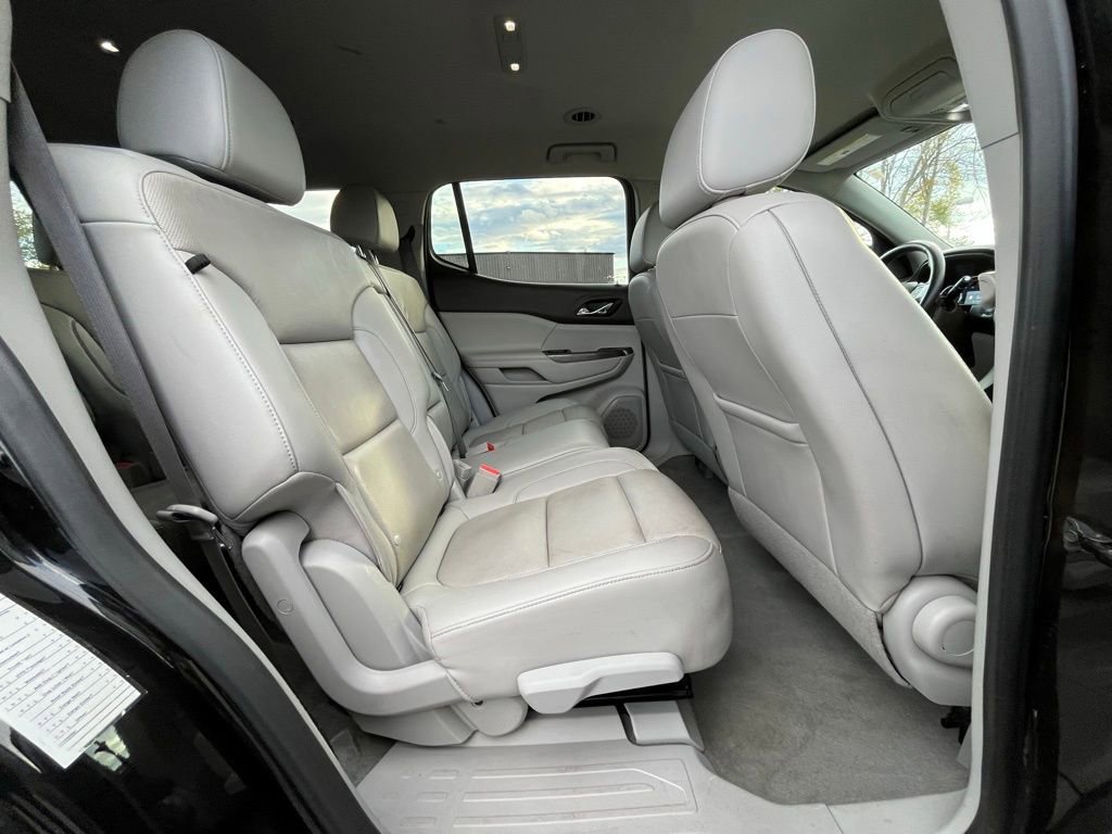 Certified 2023 GMC Acadia SLT image 20