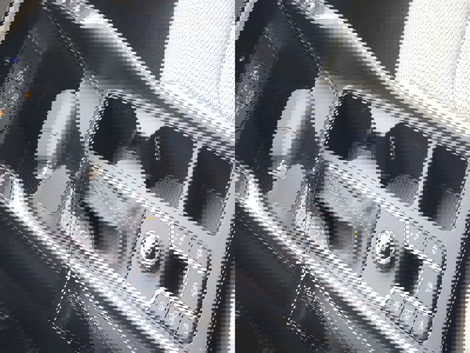 New 2026 Kia Sorento S w/ S Panoramic Sunroof Package FWD image 19