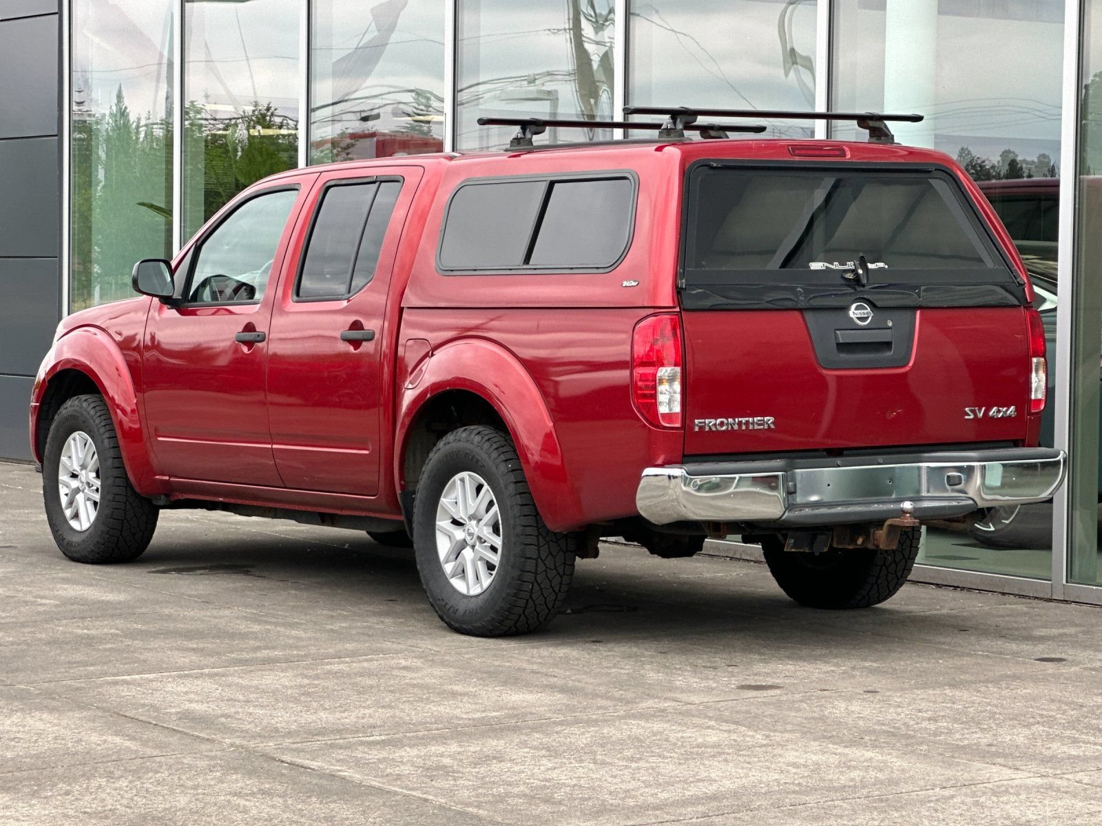 Used 2016 Nissan Frontier SV AWD/4WD image 5