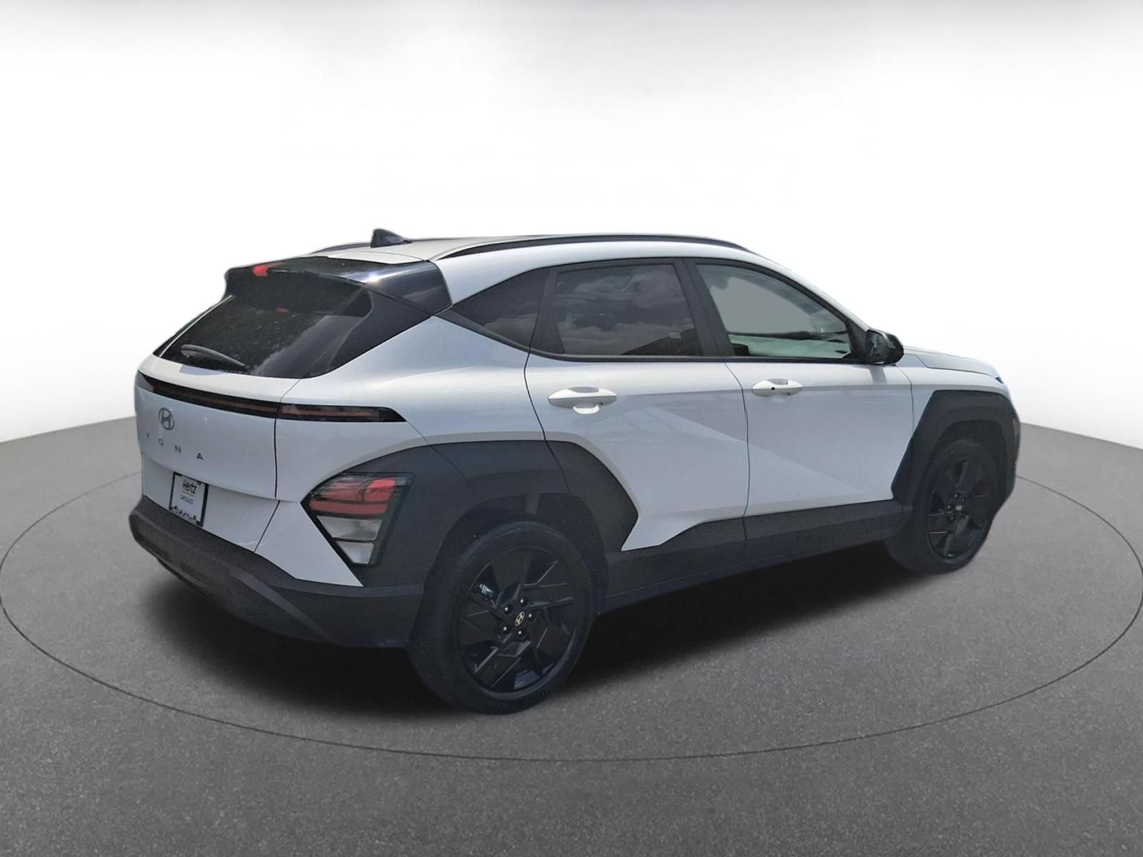 Used 2026 Hyundai Kona SEL Sport FWD image 17