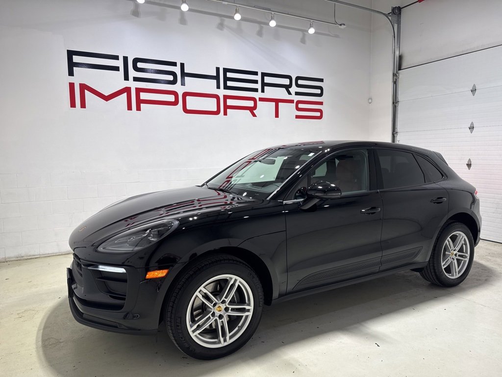 Used 2025 Porsche Macan Turbo image 8