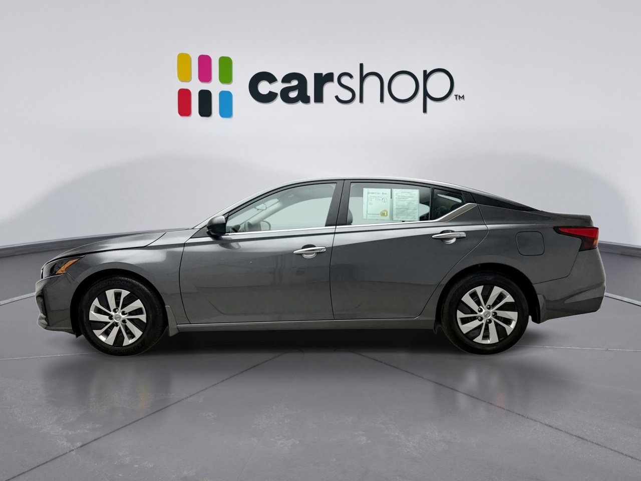 Used 2024 Nissan Altima 2.5 S image 2