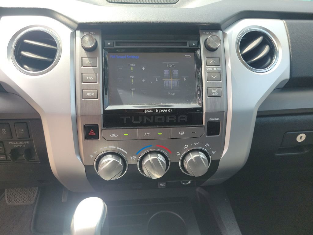 Used 2016 Toyota Tundra SR5 w/ SR5 Upgrade Package RWD image 27