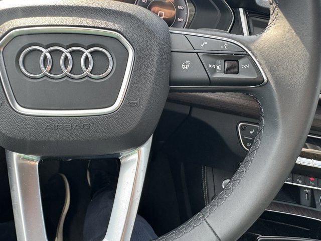 Certified 2024 Audi Q5 2.0T Prestige AWD/4WD image 23
