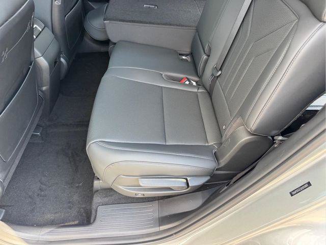 New 2027 Hyundai Santa Fe SEL AWD/4WD image 12