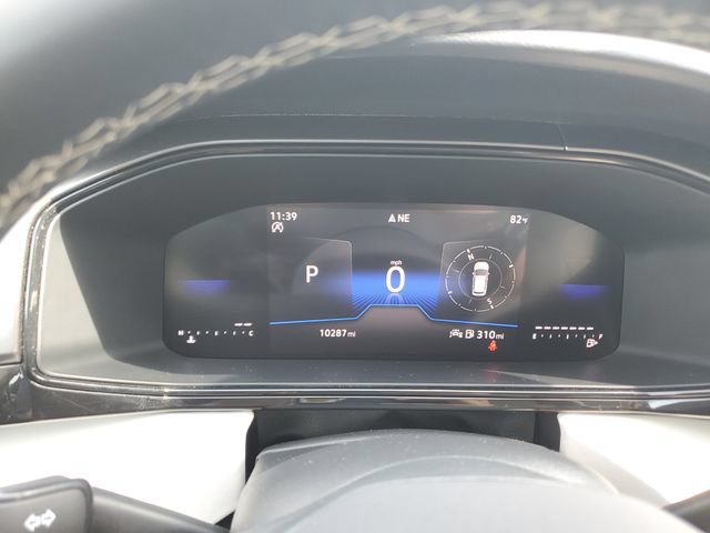 Certified 2025 Volkswagen Taos S FWD image 22