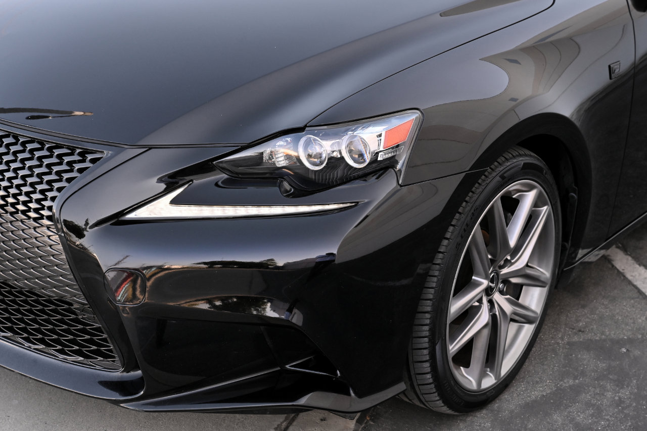 Used 2014 Lexus IS 350 w/ F Sport Package RWD image 33