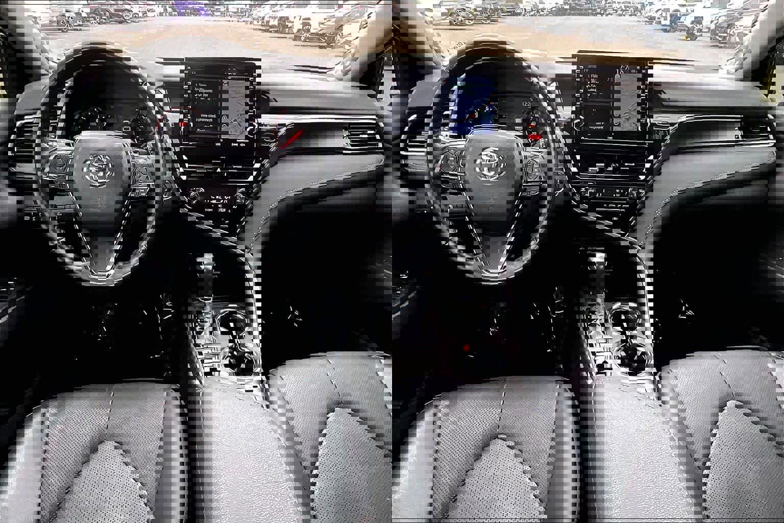 Used 2024 Toyota Camry XSE w/ Navigation Package image 15