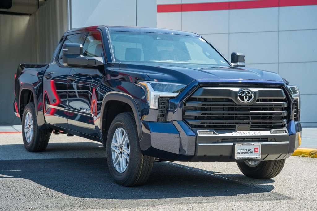 New 2026 Toyota Tundra SR5