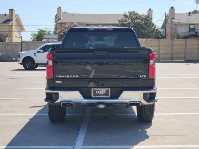 Used 2024 Chevrolet Silverado 1500 LTZ w/ Z71 Off-Road Package AWD/4WD image 13
