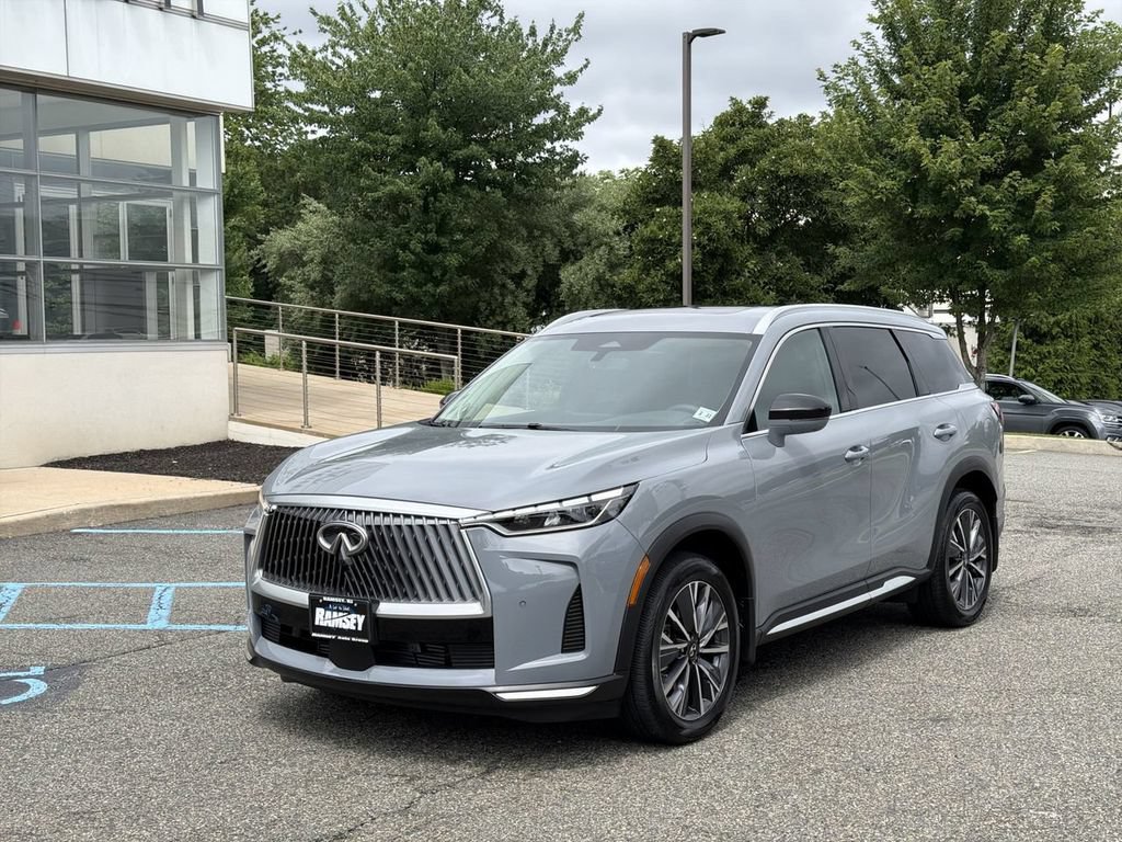 Certified 2026 INFINITI QX60 Luxe w/ Cargo Package AWD/4WD image 1