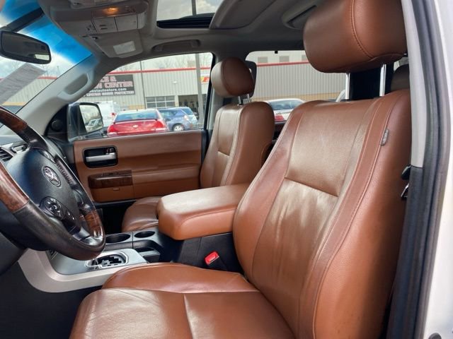 Used 2010 Toyota Sequoia Platinum image 10