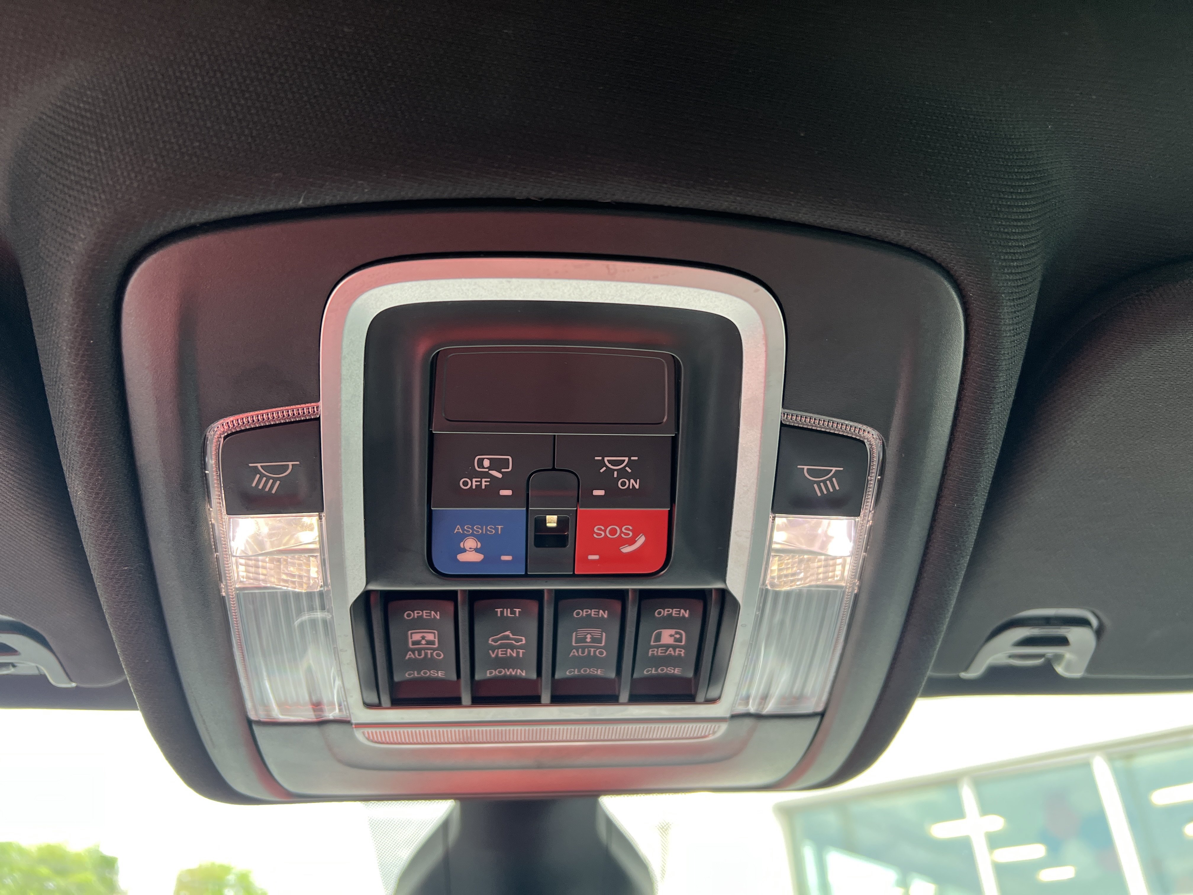 Used 2022 RAM 1500 Big Horn AWD/4WD image 10
