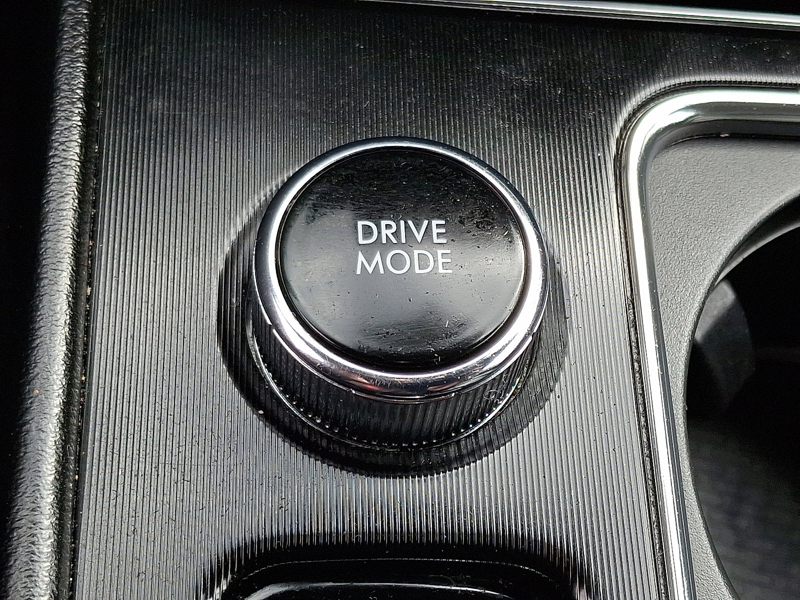 Used 2020 Lincoln Corsair AWD w/ Equipment Group 101A image 28