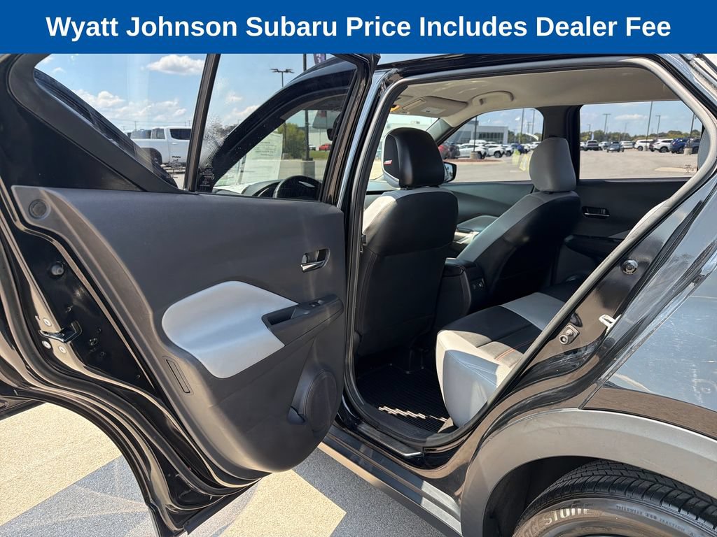 Used 2021 Nissan Kicks SR w/ SR Premium Package FWD image 35