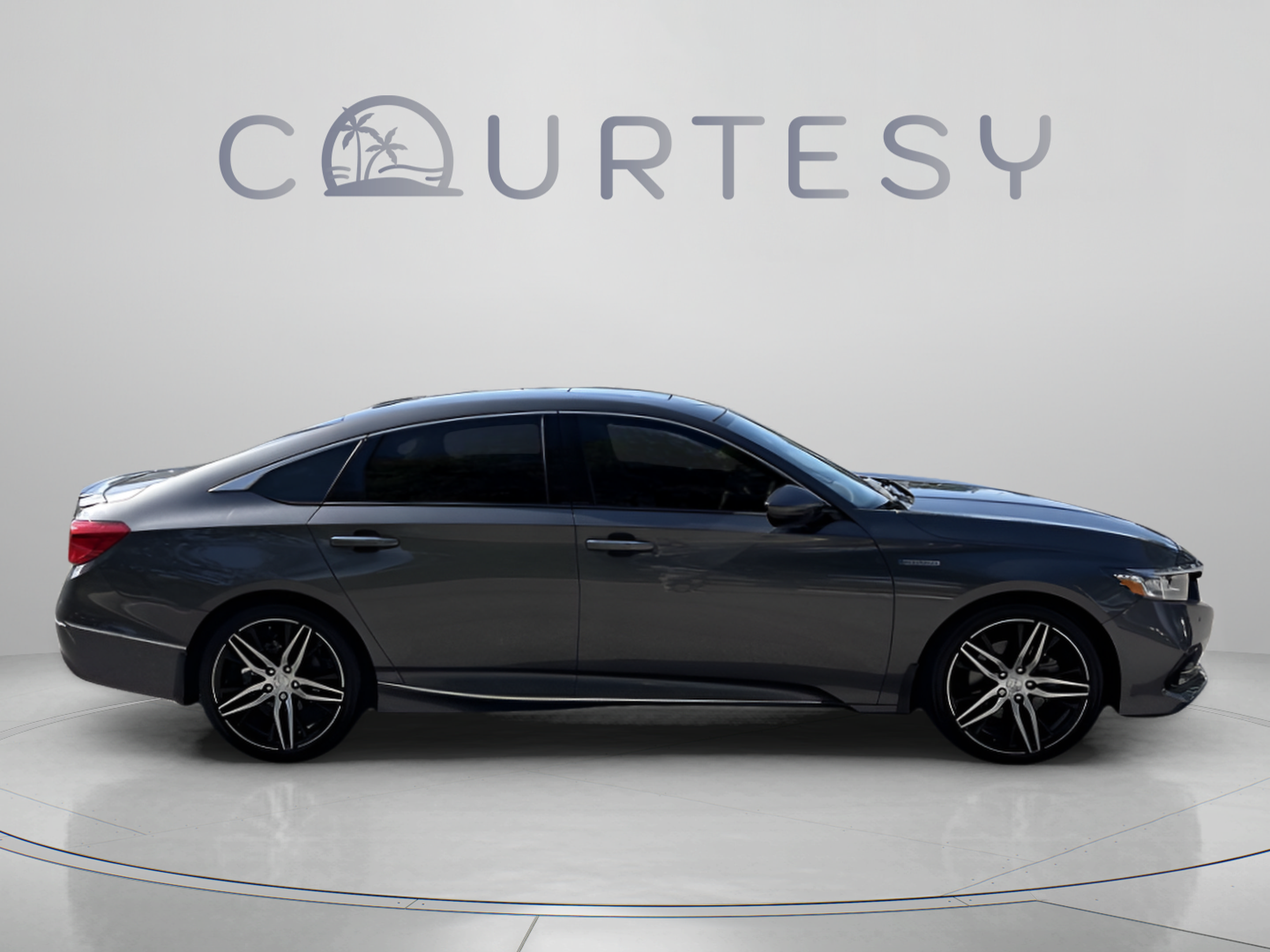 Used 2022 Honda Accord Touring image 8