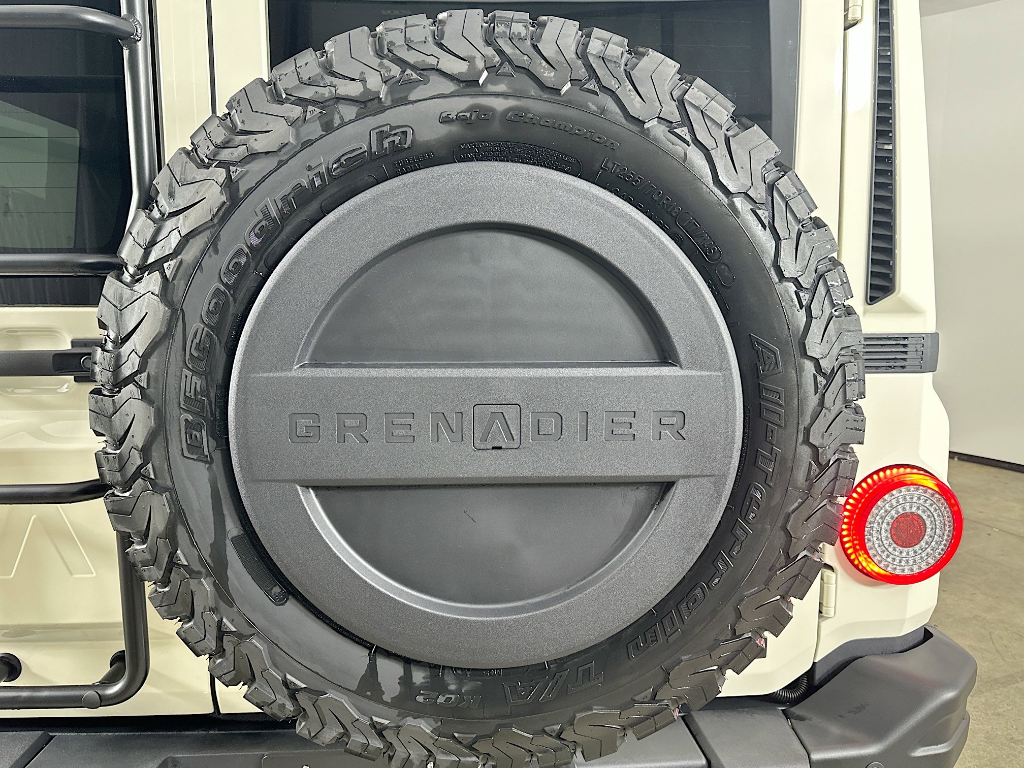 New 2025 INEOS Grenadier Fieldmaster Edition image 41
