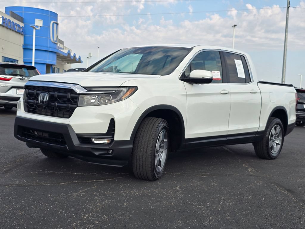 Used 2025 Honda Ridgeline RTL image 4