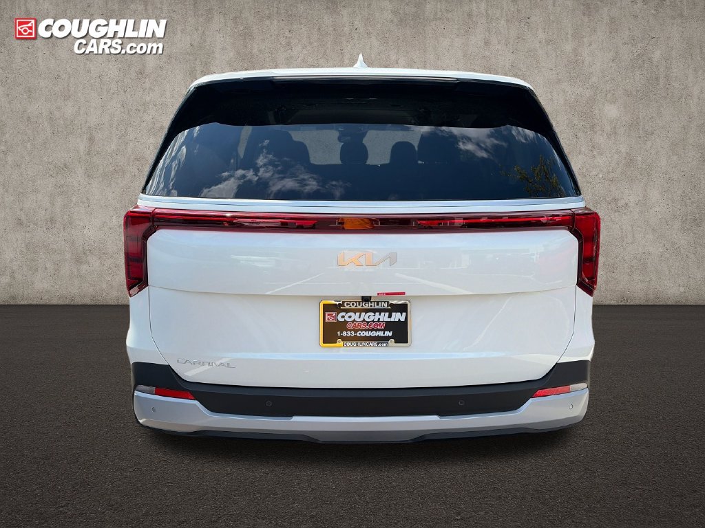 New 2027 Kia Carnival FWD image 6
