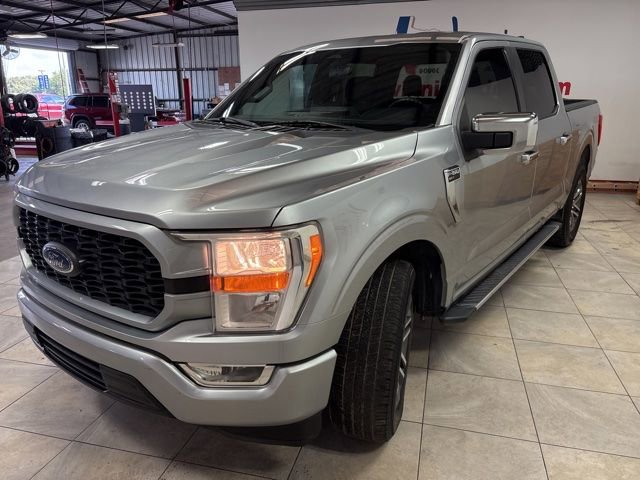 Used 2022 Ford F150 XL w/ STX Appearance Package RWD image 3