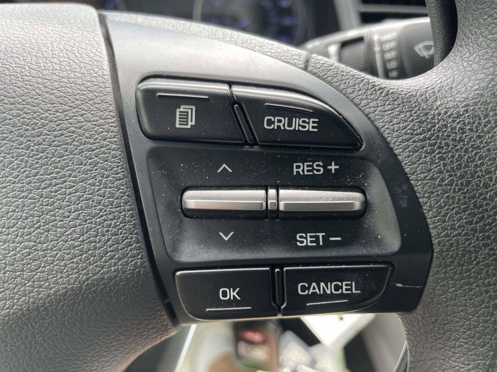 Used 2019 Hyundai Elantra SEL FWD image 23
