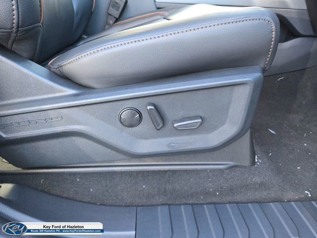 New 2026 Ford F350 Lariat w/ FX4 Off-Road Package image 58