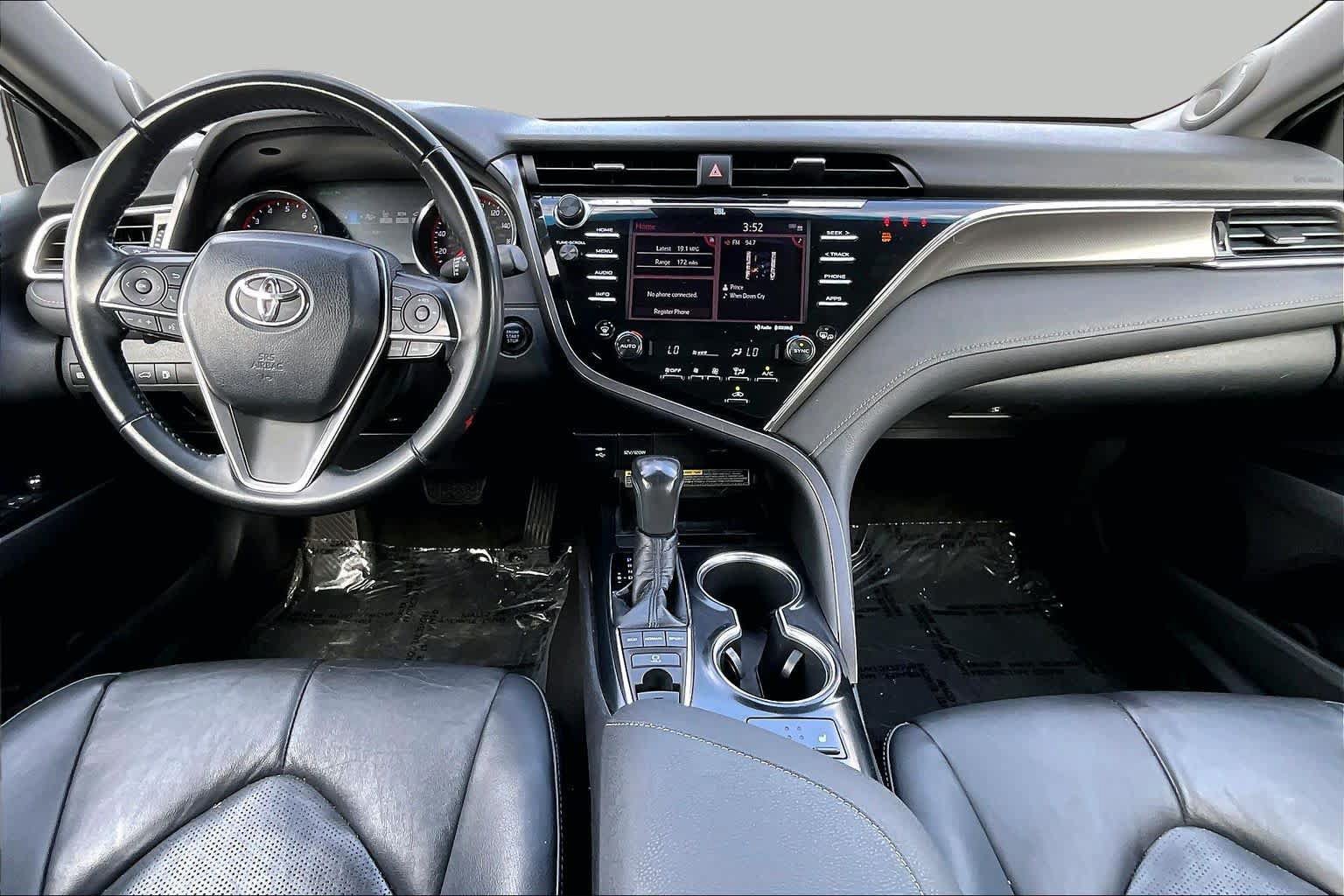 Used 2018 Toyota Camry XSE w/ Audio Package FWD image 16