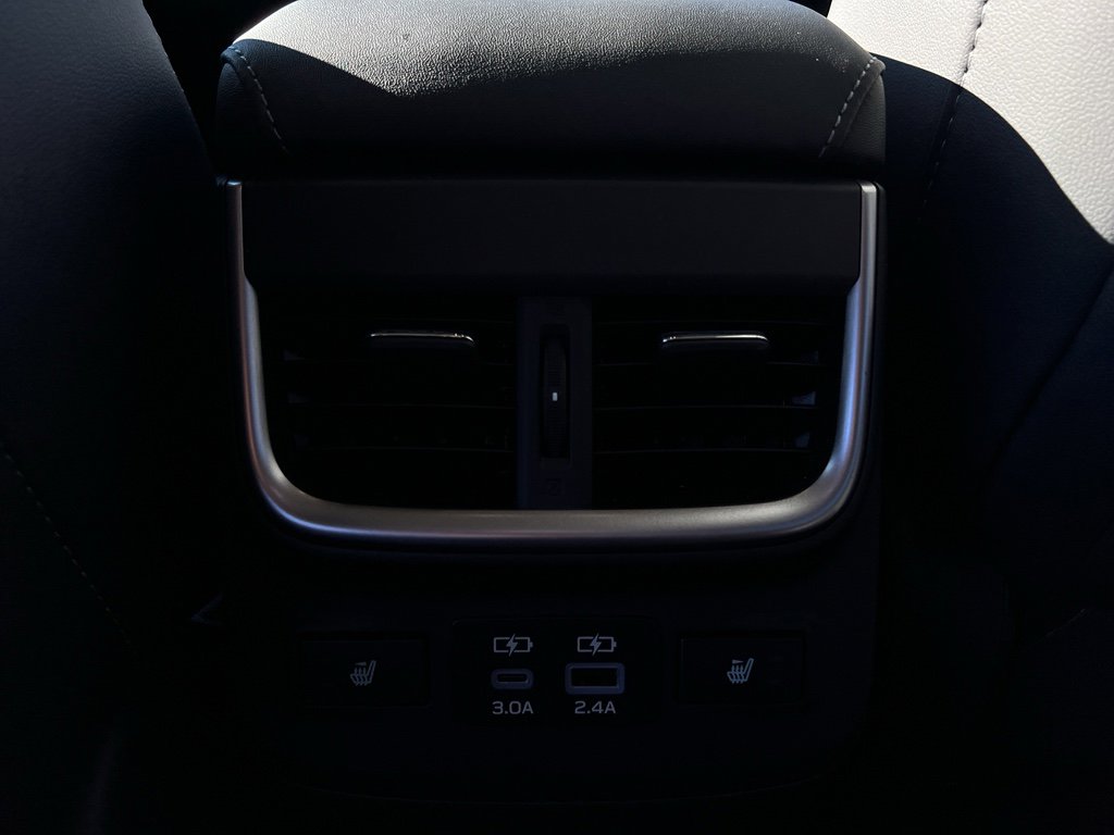 Certified 2025 Subaru Outback Limited image 22