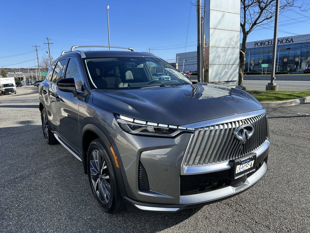 Certified 2026 INFINITI QX60 Luxe w/ Cargo Package AWD/4WD image 2