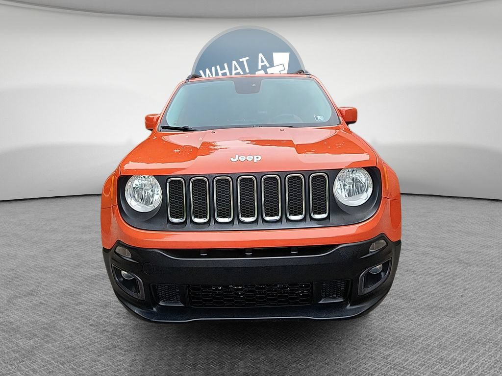 Used 2016 Jeep Renegade Latitude AWD/4WD image 9