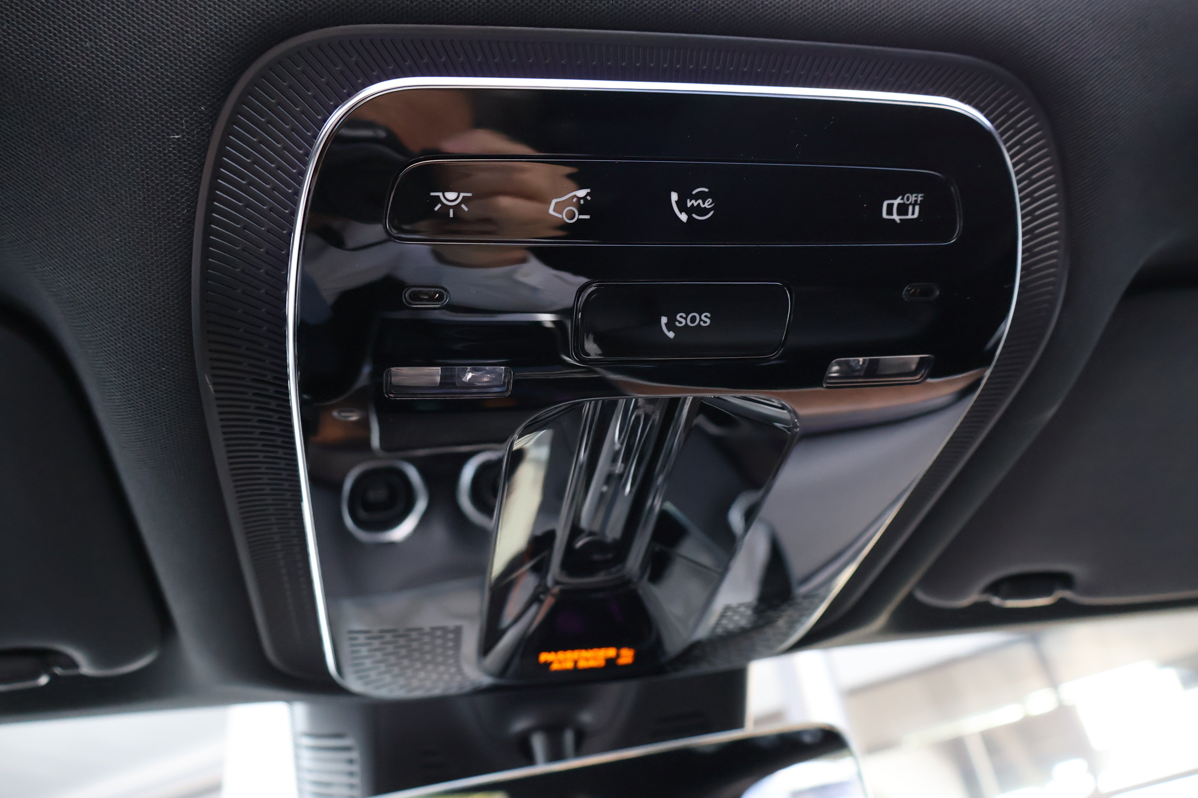 Used 2025 Mercedes-Benz GLC 300 image 40