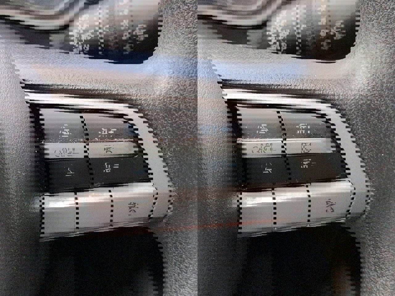 Used 2020 MAZDA CX-30 FWD image 24