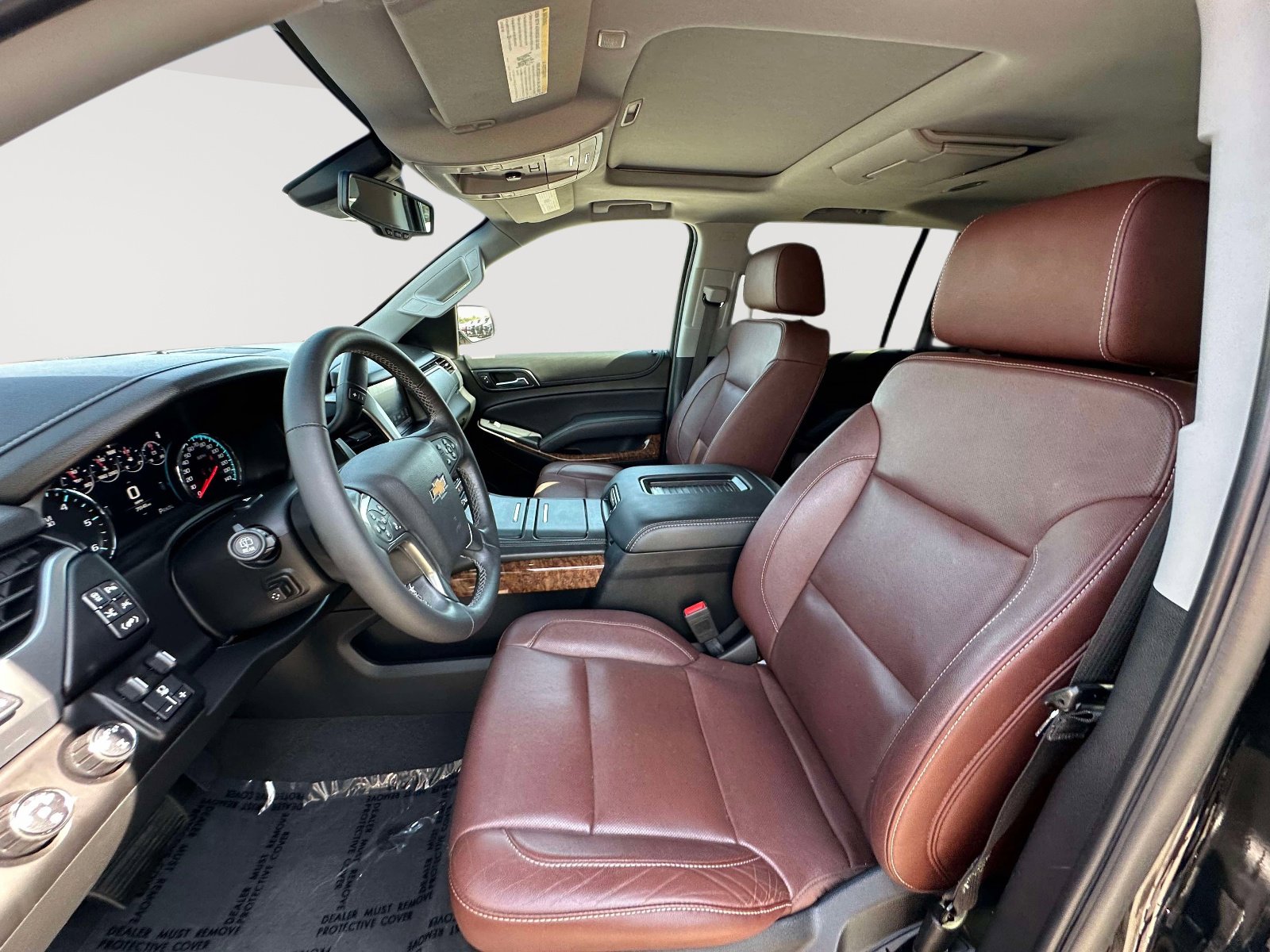 Used 2020 Chevrolet Suburban Premier w/ Premier Plus Edition image 24