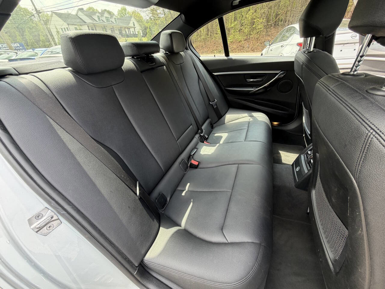 Used 2017 BMW 330e image 16