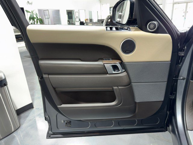Used 2019 Land Rover Range Rover Sport HSE AWD/4WD image 42