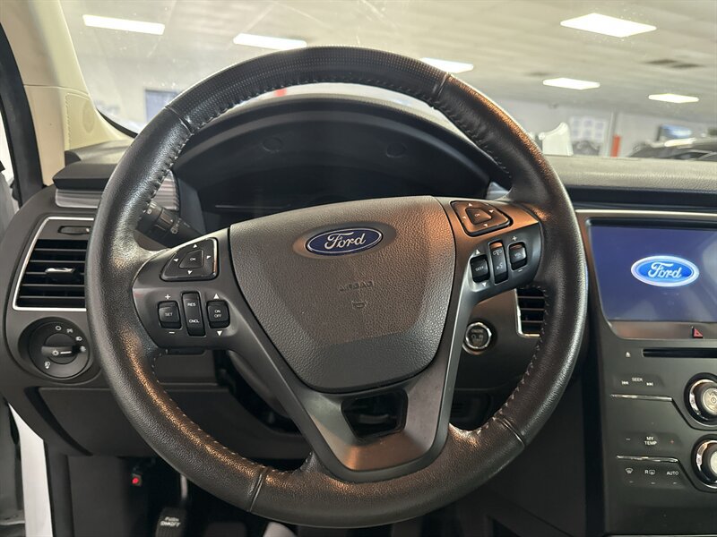 Used 2019 Ford Flex SEL w/ Equipment Group 202A FWD image 33