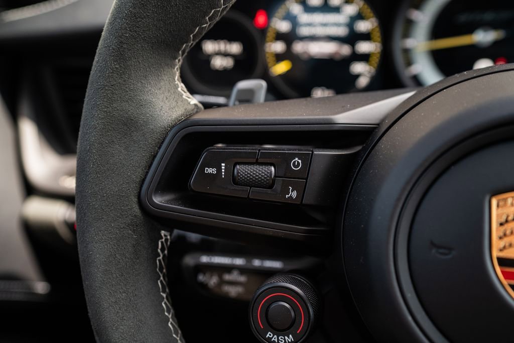 Used 2025 Porsche 911 GT3 RS RWD image 10