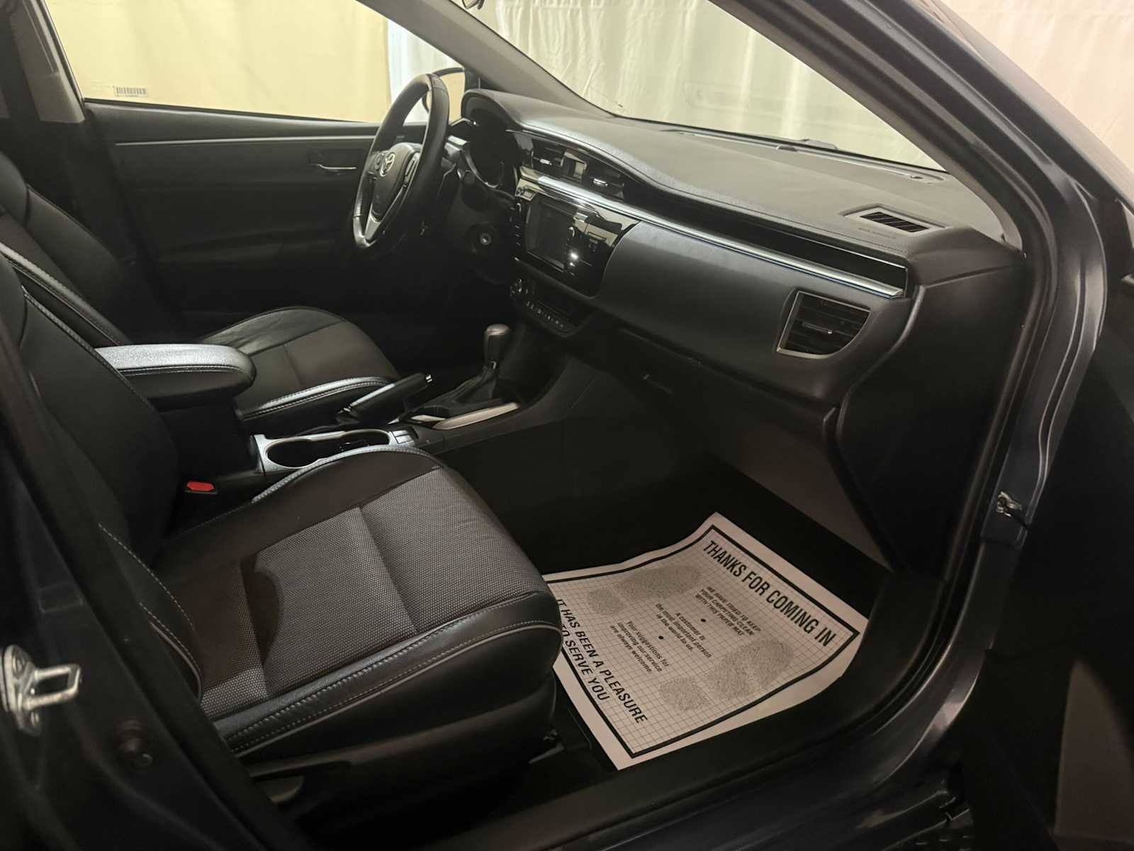 Used 2016 Toyota Corolla S FWD image 27