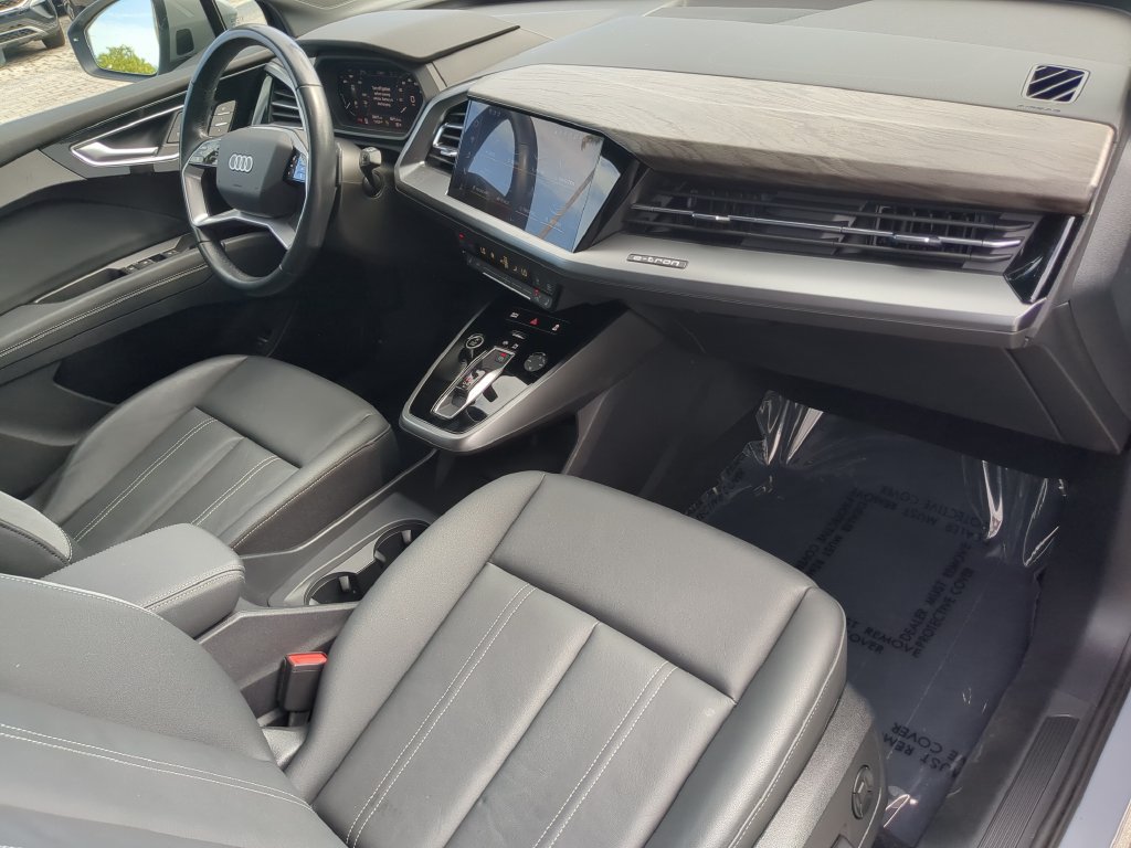 Used 2023 Audi Q4 e-tron Premium Plus w/ Premium Plus RWD image 12