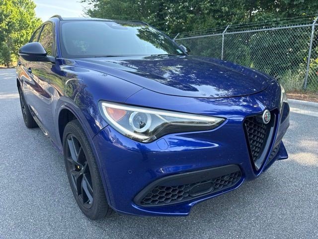 Used 2021 Alfa Romeo Stelvio Ti Sport AWD/4WD image 11