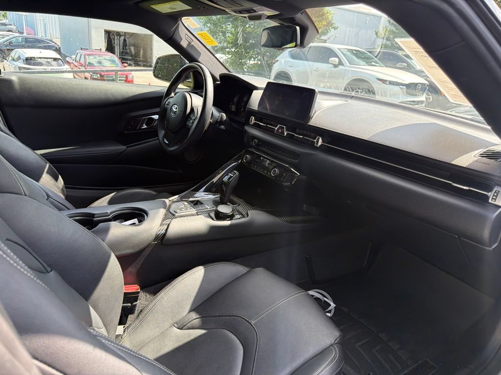 Used 2021 Toyota Supra Premium w/ Driver Assist Package RWD image 5