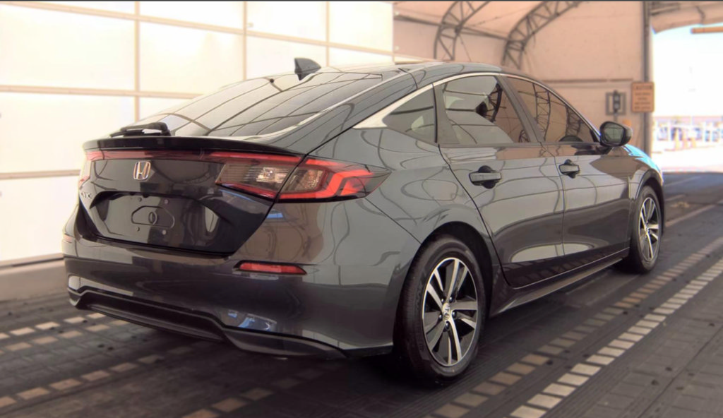 Used 2024 Honda Civic LX image 5
