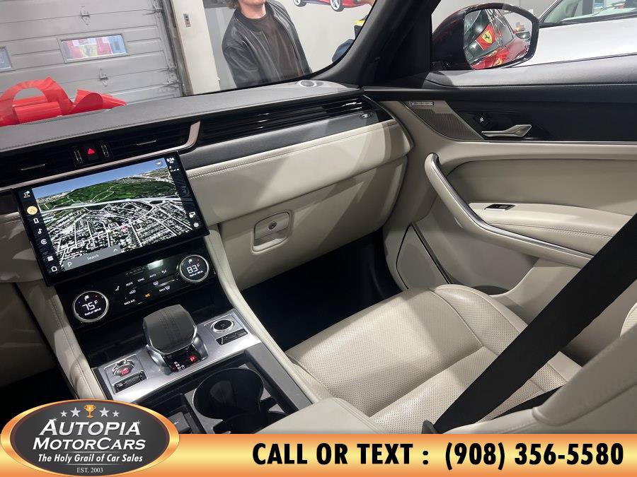 Used 2023 Jaguar F-PACE S AWD/4WD image 22