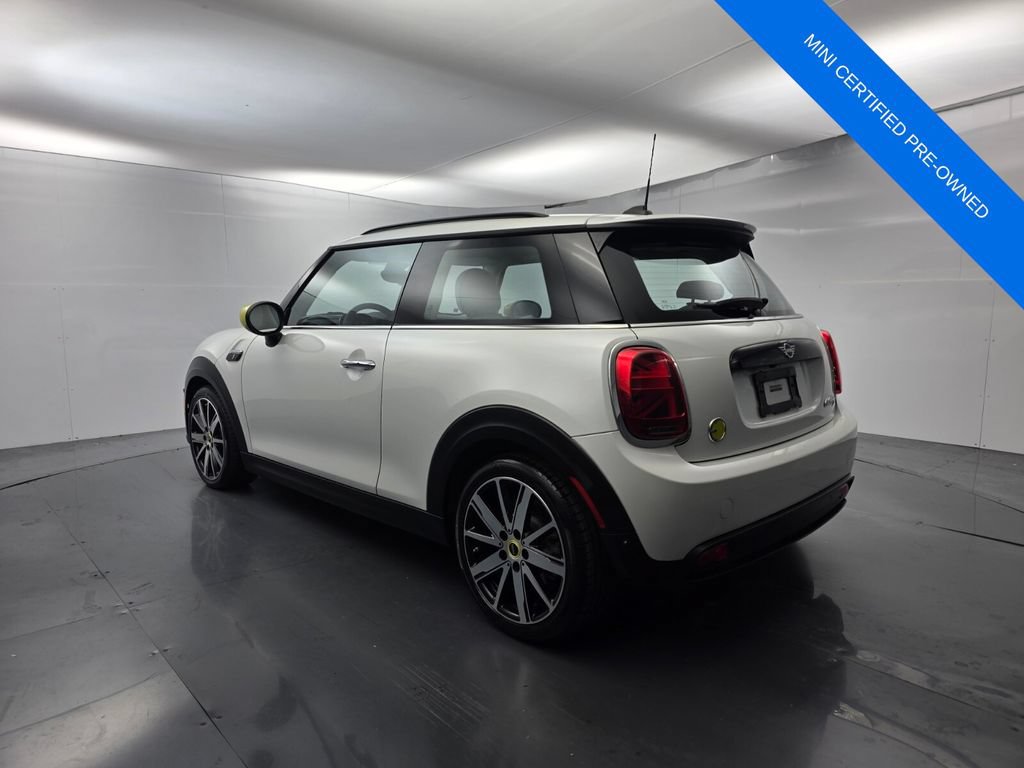 Used 2024 MINI Cooper SE FWD image 6