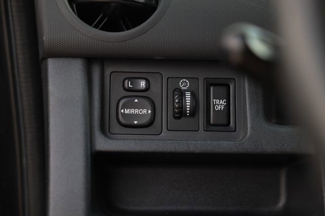 Used 2004 Scion xB FWD image 42
