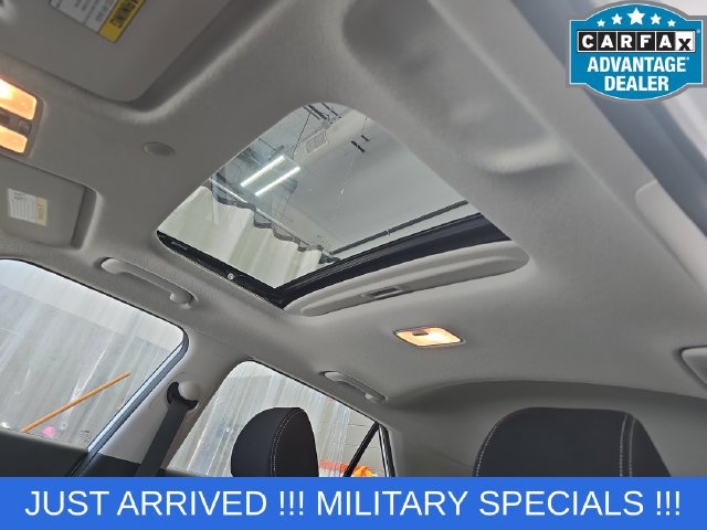 Used 2026 Hyundai Venue SEL FWD image 30