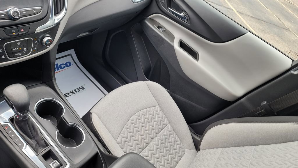 Used 2023 Chevrolet Equinox LS w/ LS Convenience Package FWD image 23