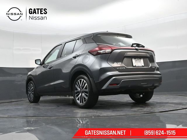 Used 2024 Nissan Kicks SV image 36